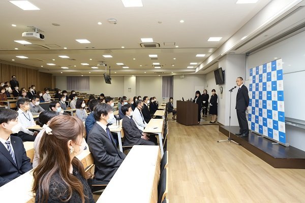 山中理事長